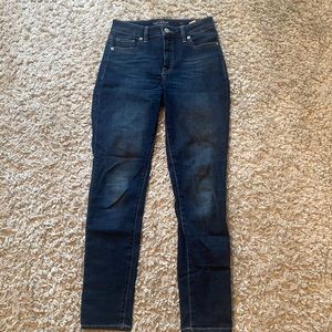 lucky brand skinny jeans NEVER WORN